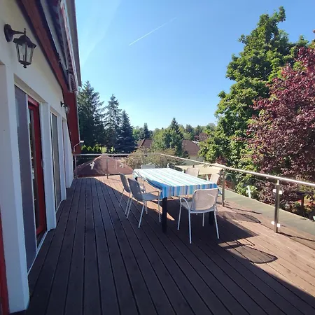 Cinegefeszek Nyaralohaz Holiday home *