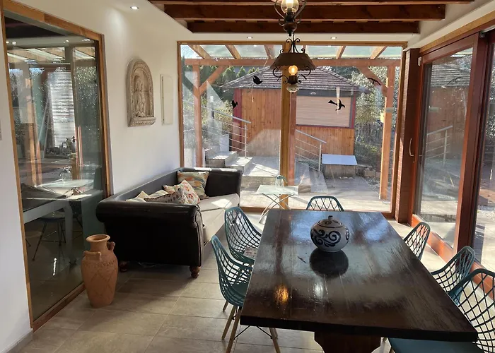 Cinegefeszek Nyaralohaz