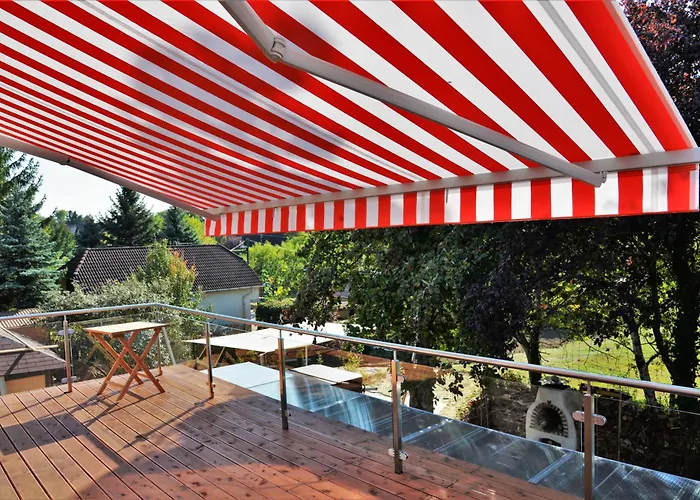 Cinegefeszek Nyaralohaz Tatil Evi Siofok