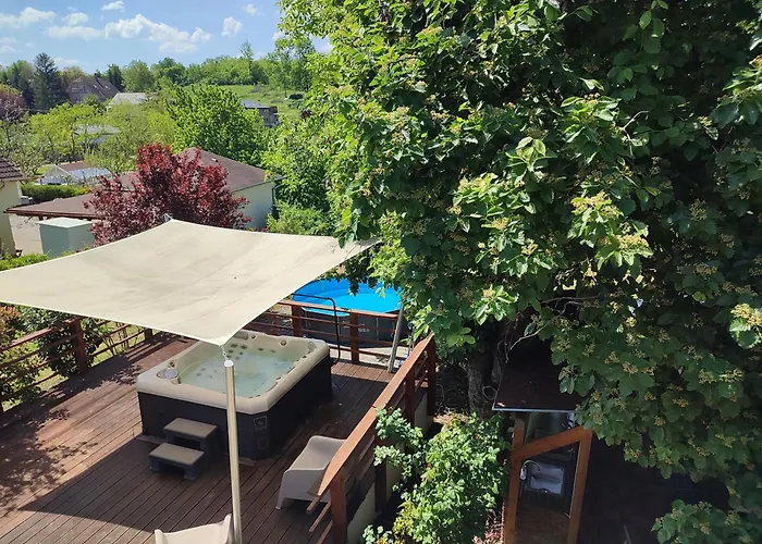 Cinegefeszek Nyaralohaz Tatil Evi